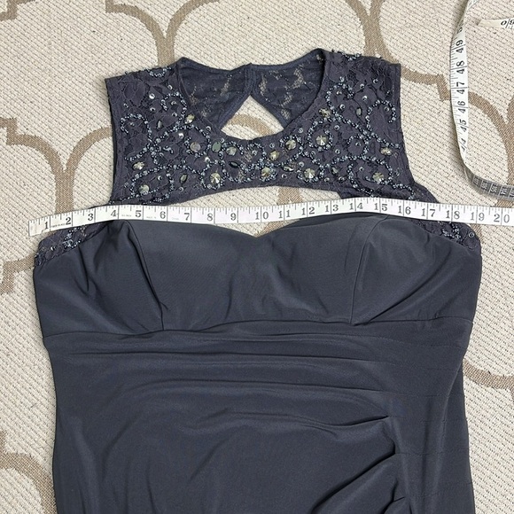 Cache dark gray keyhole open back sequins neckline Sleeveless Ruched Dress - Picture 15 of 17